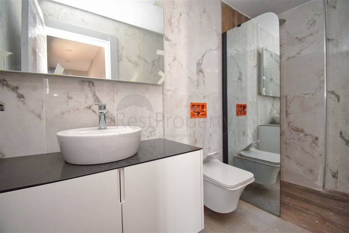 مشروع استثماري لفيلا 5 + 1 في إرمينك - حي أنطاليا 