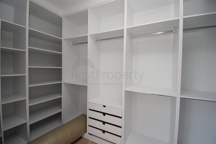 فيلا 4 + 1 في حي ارمينيك انطاليا 