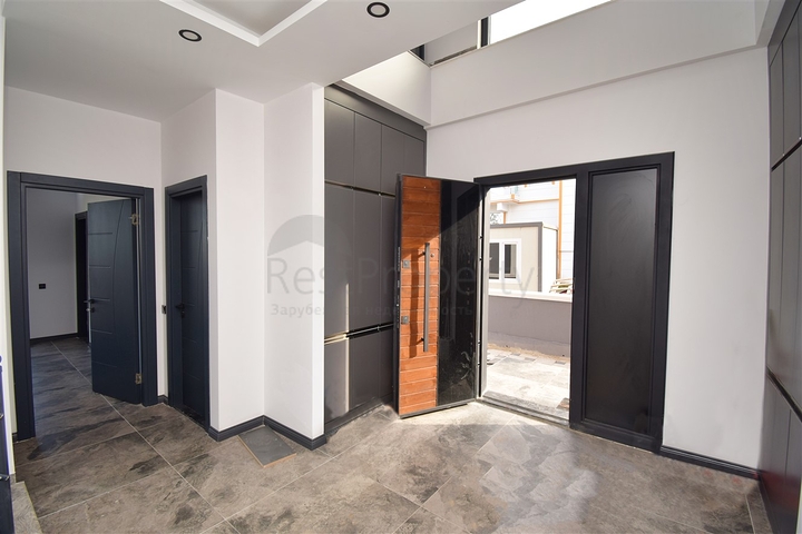 فيلا 4 + 1 في حي ارمينيك انطاليا 