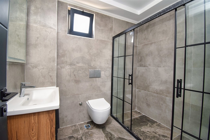 فيلا 4 + 1 في حي ارمينيك انطاليا 