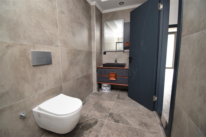 فيلا 4 + 1 في حي ارمينيك انطاليا 