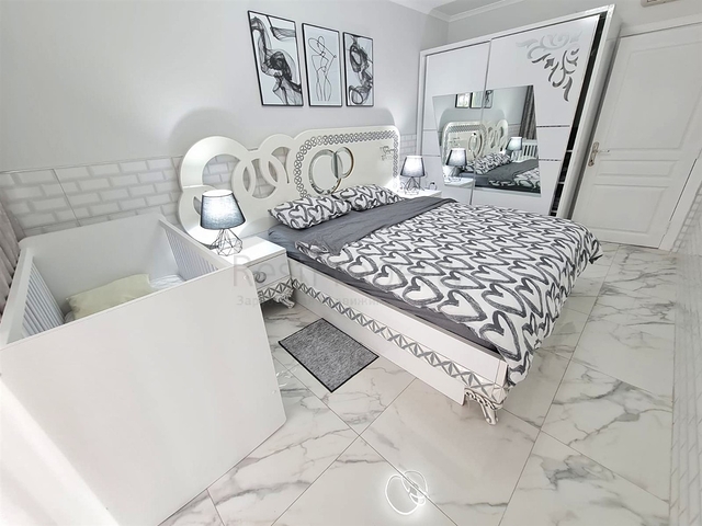 شقة دوبلكس 4 + 1 في كيمير - منطقة أنطاليا 