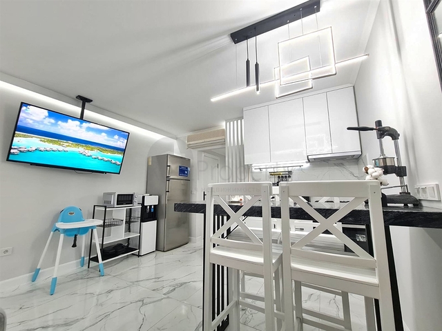 شقة دوبلكس 4 + 1 في كيمير - منطقة أنطاليا 