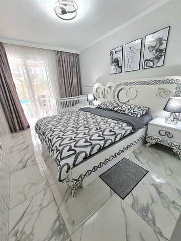 شقة دوبلكس 4 + 1 في كيمير - منطقة أنطاليا 