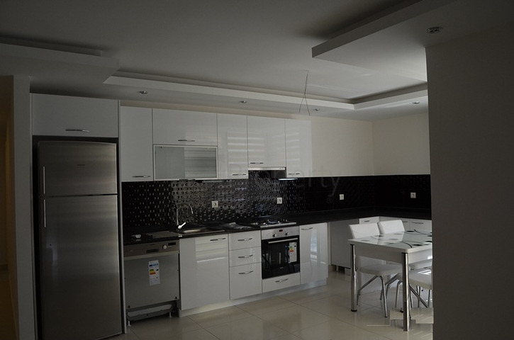 شقق مميزة ضمن مجمع سكني حديث في منطقة كاستل – ألانيا