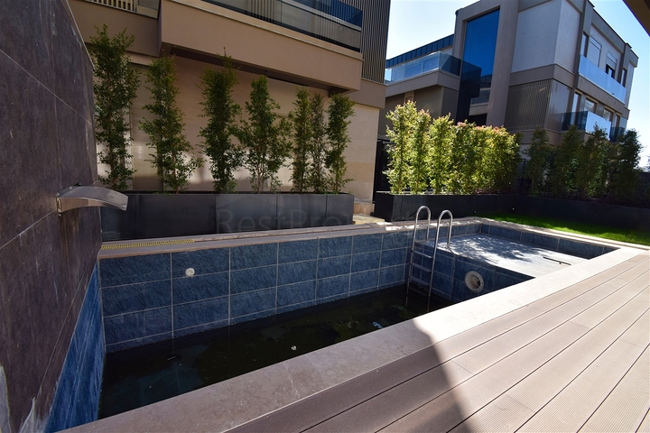 فلل 5 + 2 في أكسو-منطقة أنطاليا 