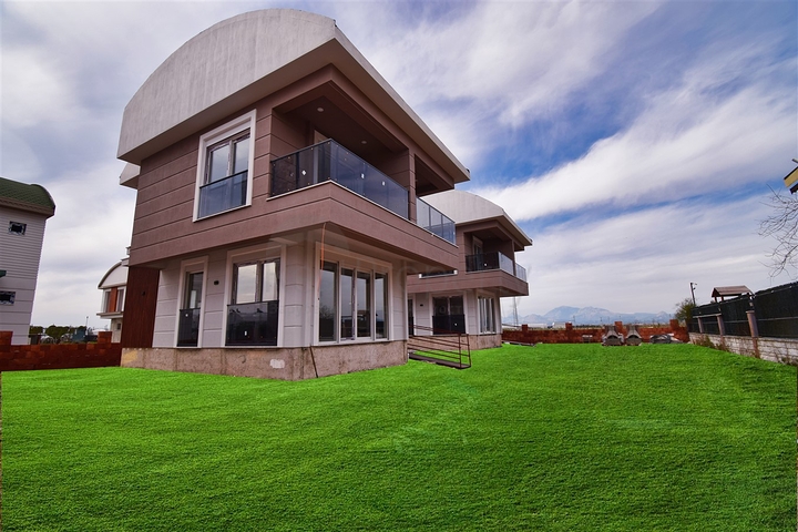 فيلا 3+1 في بوغازكنت - حي أنطاليا 