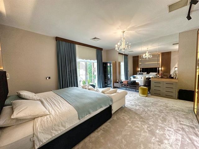 فيلا 5+1 في دوشيمالتي-منطقة أنطاليا 