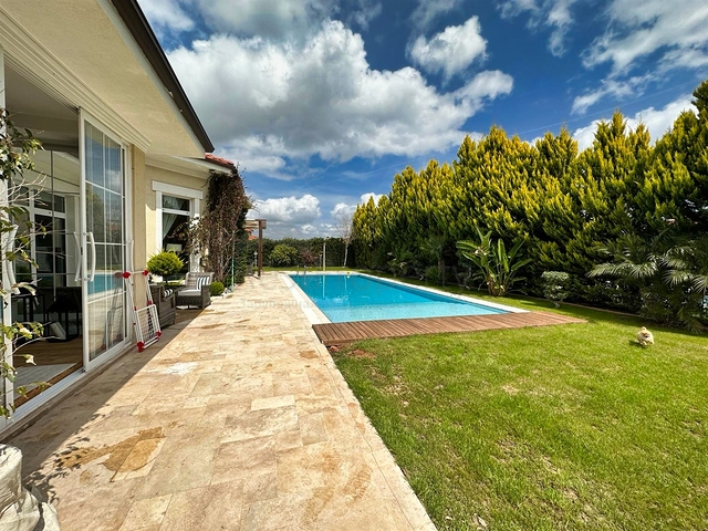 فيلا 5+1 في دوشيمالتي-منطقة أنطاليا 