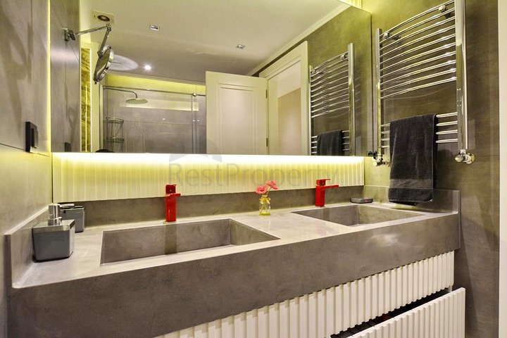 شقة 3+1 في حي باخشيلي إيفليري السكني-أنطاليا 