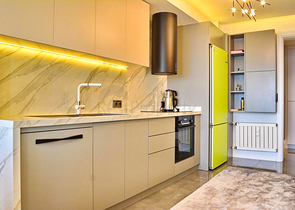 شقة 3+1 في حي باخشيلي إيفليري السكني-أنطاليا 