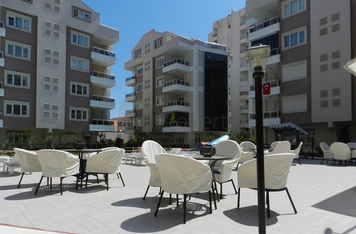 مجمع سكني راقي من الشقق في انطاليا كونيالتي