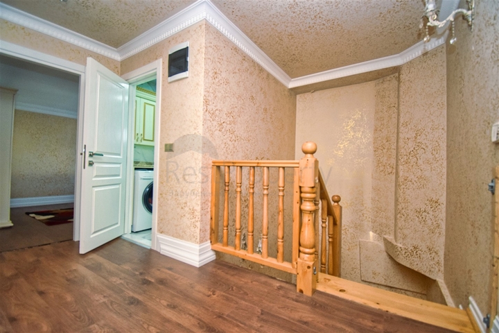 شقة دوبلكس 4 + 2 في كاجلايان - حي أنطاليا 