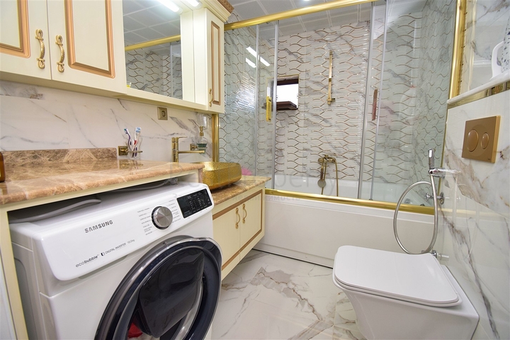 شقة دوبلكس 4 + 2 في كاجلايان - حي أنطاليا 