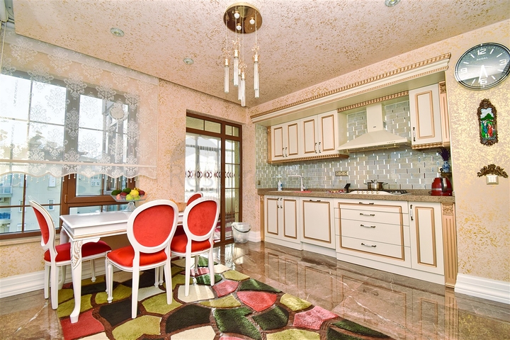 شقة دوبلكس 4 + 2 في كاجلايان - حي أنطاليا 