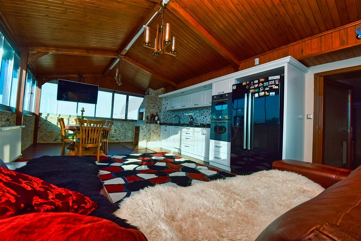 شقة دوبلكس 4 + 2 في كاجلايان - حي أنطاليا 