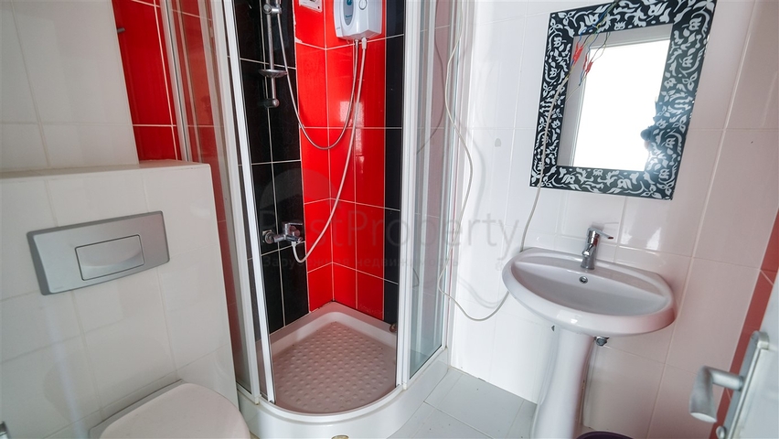 فيلا 5+1 في ساريسو - حي أنطاليا 