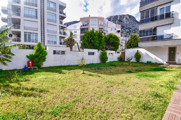 4 + 1 شقة دوبلكس في منطقة البرسيمون أنطاليا 