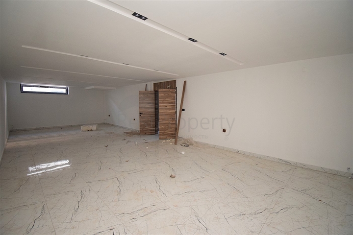 فيلا 7+1 في دوشيمالتي-منطقة أنطاليا 