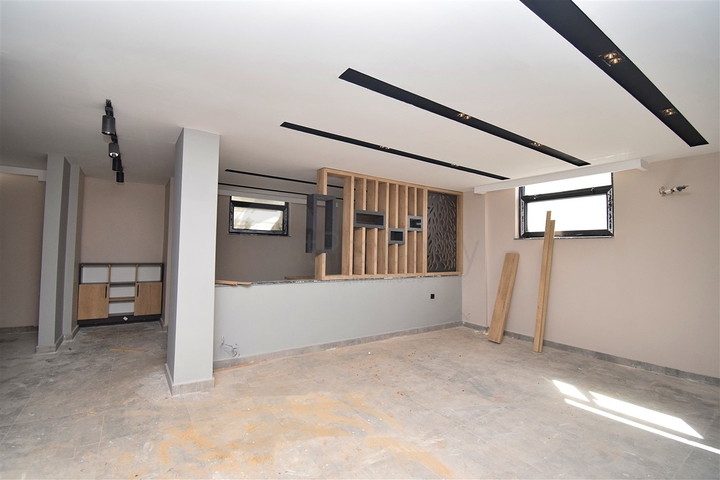 فيلا 5+1 في دوشيمالتي-منطقة أنطاليا 