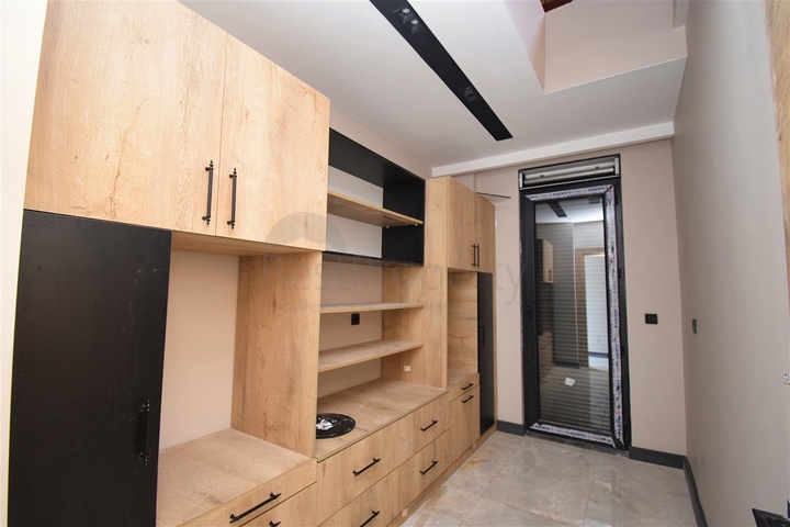 فيلا 5+1 في دوشيمالتي-منطقة أنطاليا 