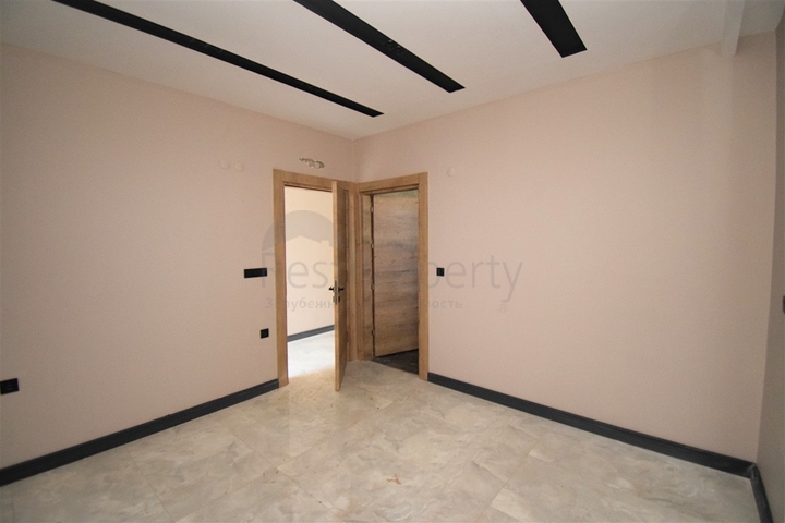 فيلا 5+1 في دوشيمالتي-منطقة أنطاليا 