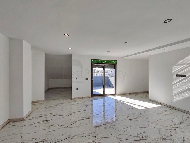 فيلا 4 + 1 في منطقة بيليك أنطاليا 