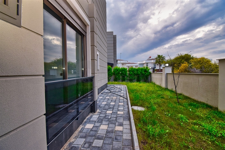 شقة 1+1 في مجمع مرموق في منطقة بيليك-أنطاليا 