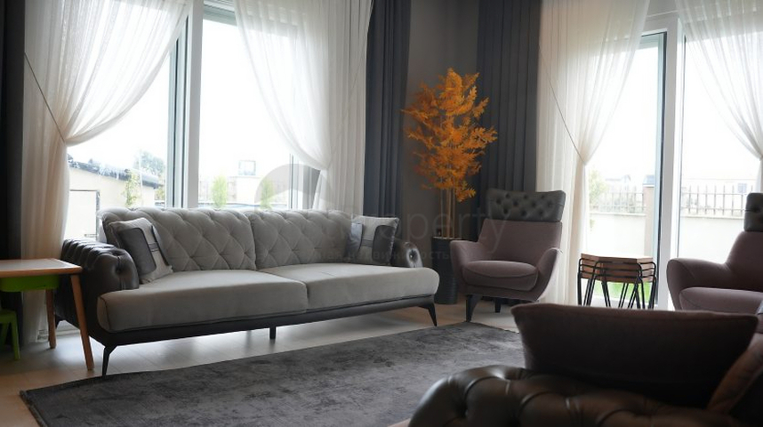 فيلا 5+1 في دوشيمالتي-منطقة أنطاليا 