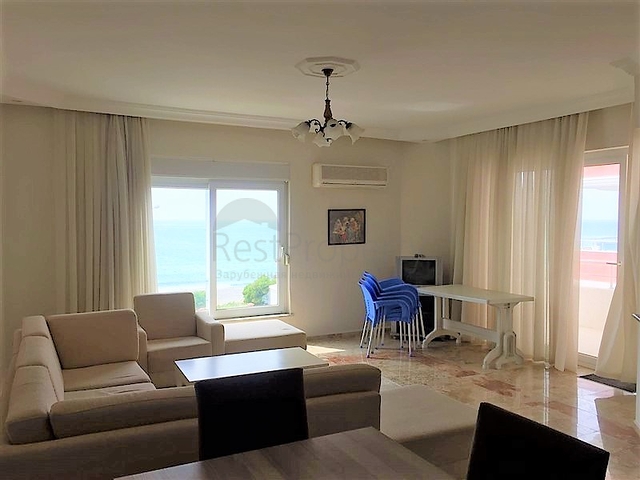 شقة 2 + 1 على الساحل الأول