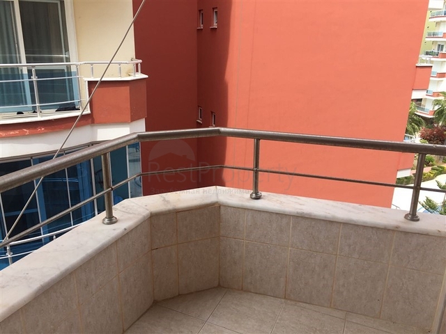 شقة 2 + 1 على الساحل الأول