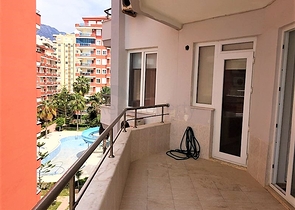 شقة 2 + 1 على الساحل الأول