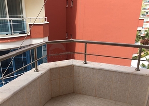 شقة 2 + 1 على الساحل الأول