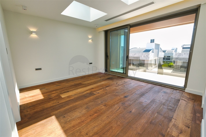 فيلا 4+2 في ألتينكال - حي أنطاليا 