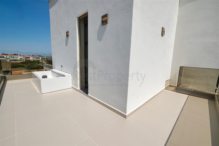 فيلا 4+2 في ألتينكال - حي أنطاليا 