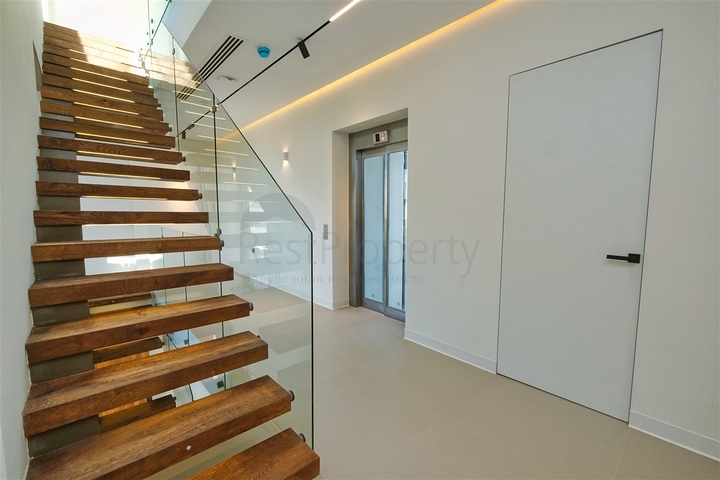 فيلا 4+2 في ألتينكال - حي أنطاليا 