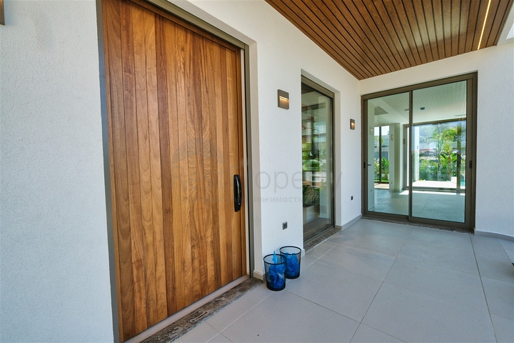 فيلا 4+2 في ألتينكال - حي أنطاليا 