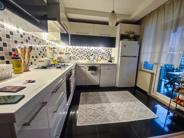 شقة 2+1 في ساريسو - حي أنطاليا 