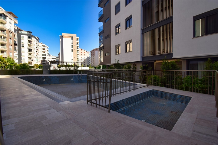 شقق 2+1 و 3+1 في حي أنكالي-أنطاليا 