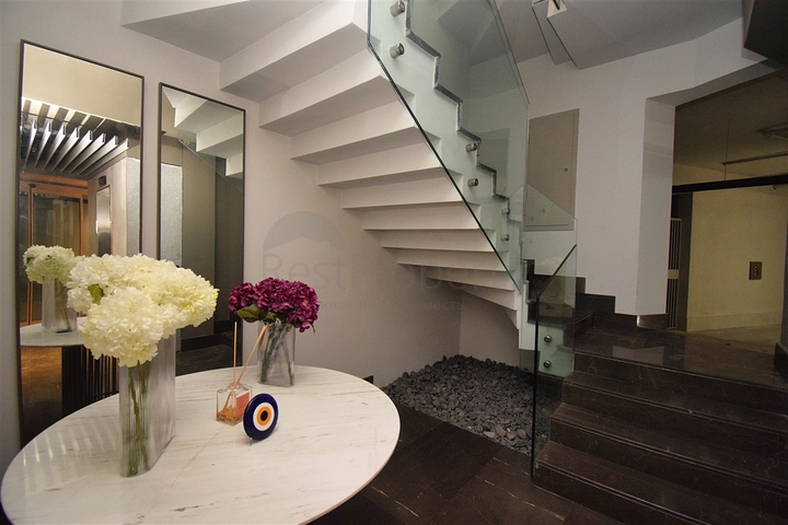 شقق دوبلكس 2+1 ، 3+1 و 5+1 في حي شيرينالي - أنطاليا 