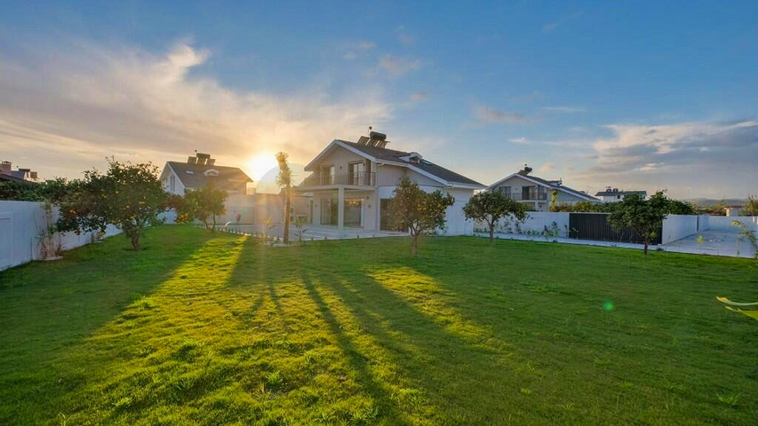 فيلا 3+1 في فتحية-منطقة أنطاليا 