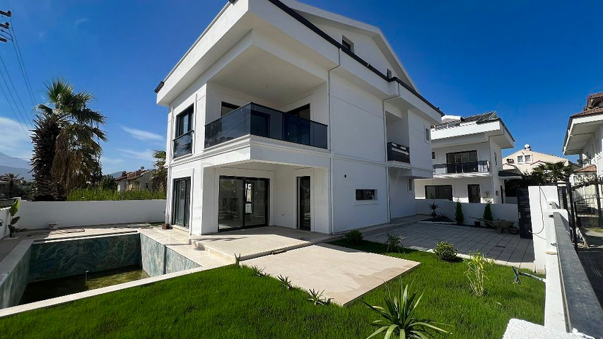 فلل 6 + 1 في فتحية - منطقة أنطاليا 