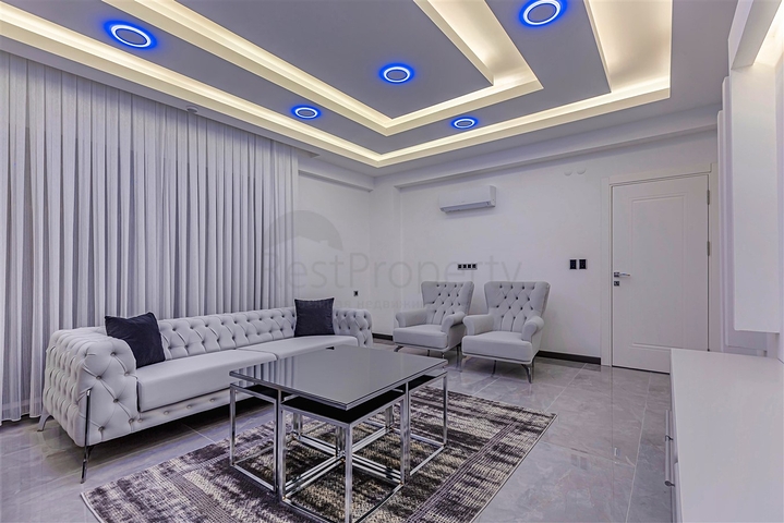 فيلا 3 + 2 في منطقة بيليك أنطاليا 