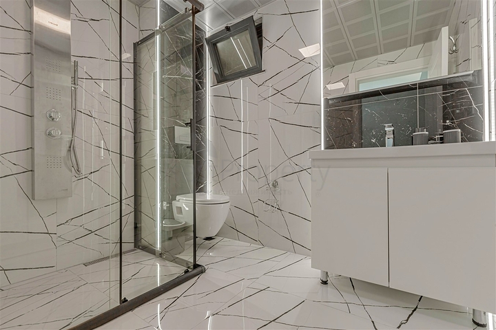 فيلا 3 + 2 في منطقة بيليك أنطاليا 