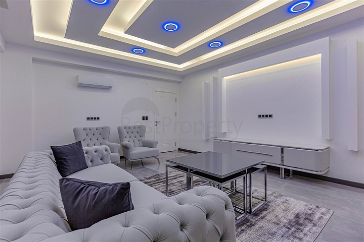 فيلا 3 + 2 في منطقة بيليك أنطاليا 