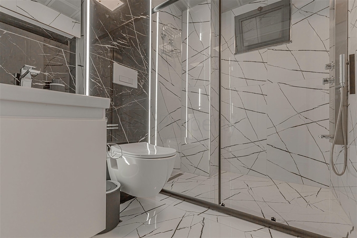 فيلا 3 + 2 في منطقة بيليك أنطاليا 