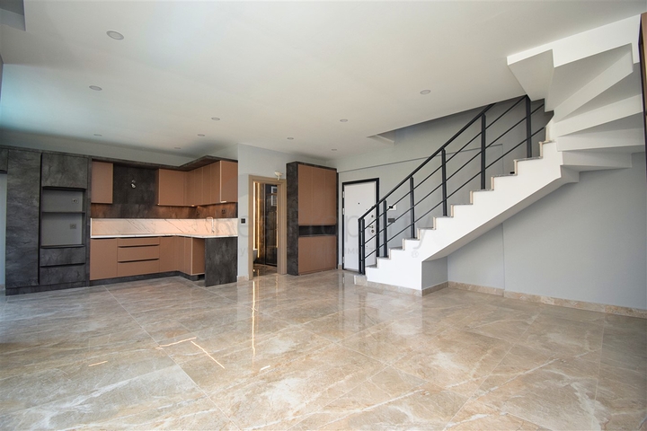 شقق دوبلكس 1+1 ، 2+1 و 4+1 في منطقة بيليك أنطاليا 