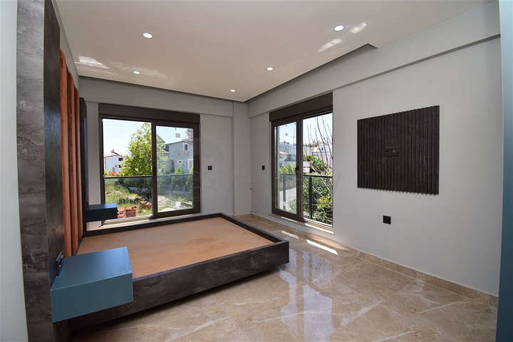 شقق دوبلكس 1+1 ، 2+1 و 4+1 في منطقة بيليك أنطاليا 