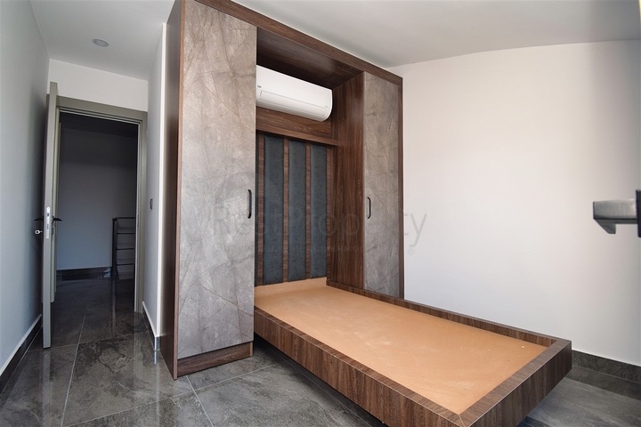 شقق في شقق دوبلكس 2+1 و 4+1 في منطقة بيليك - أنطاليا 