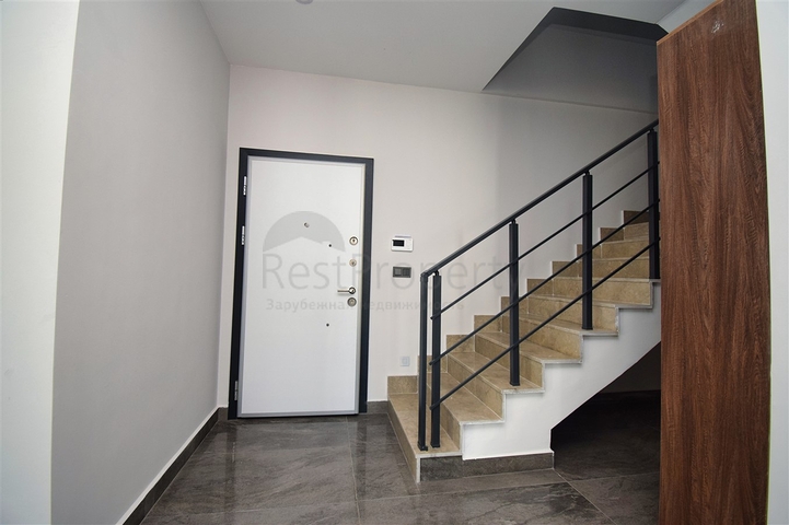 شقق في شقق دوبلكس 2+1 و 4+1 في منطقة بيليك - أنطاليا 